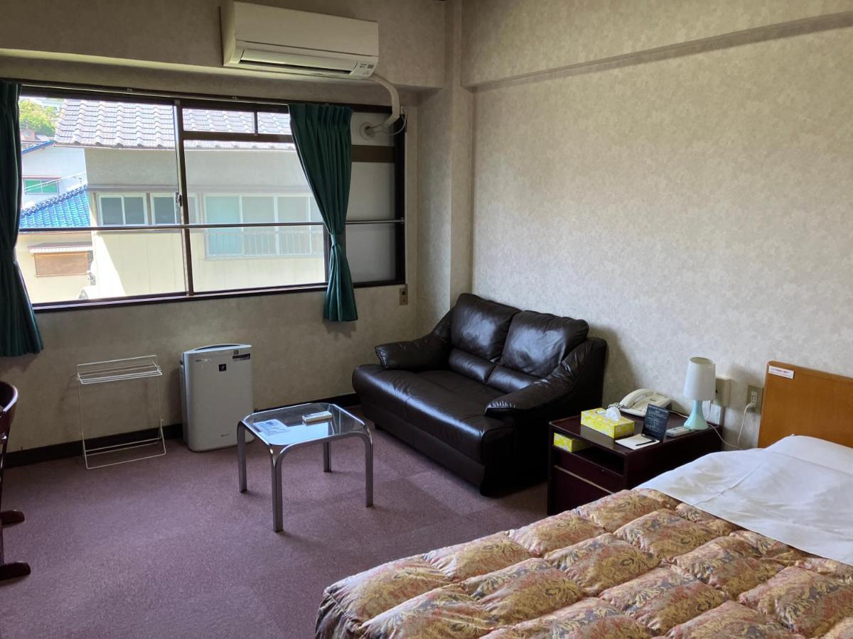 Sky Heart Hotel Shimonoseki Room photo